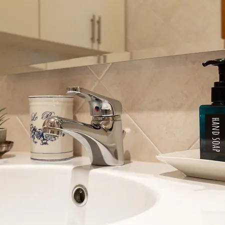 Calvino, In Piazza Unita Con Parcheggio Trieste