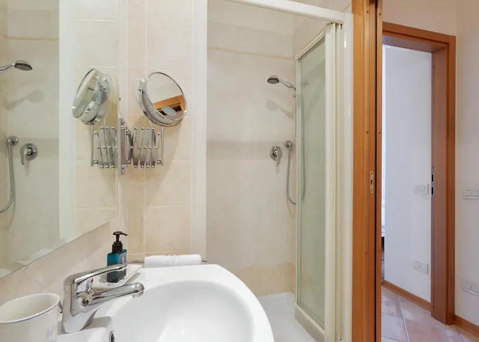 Calvino, In Piazza Unita Con Parcheggio Apartment *